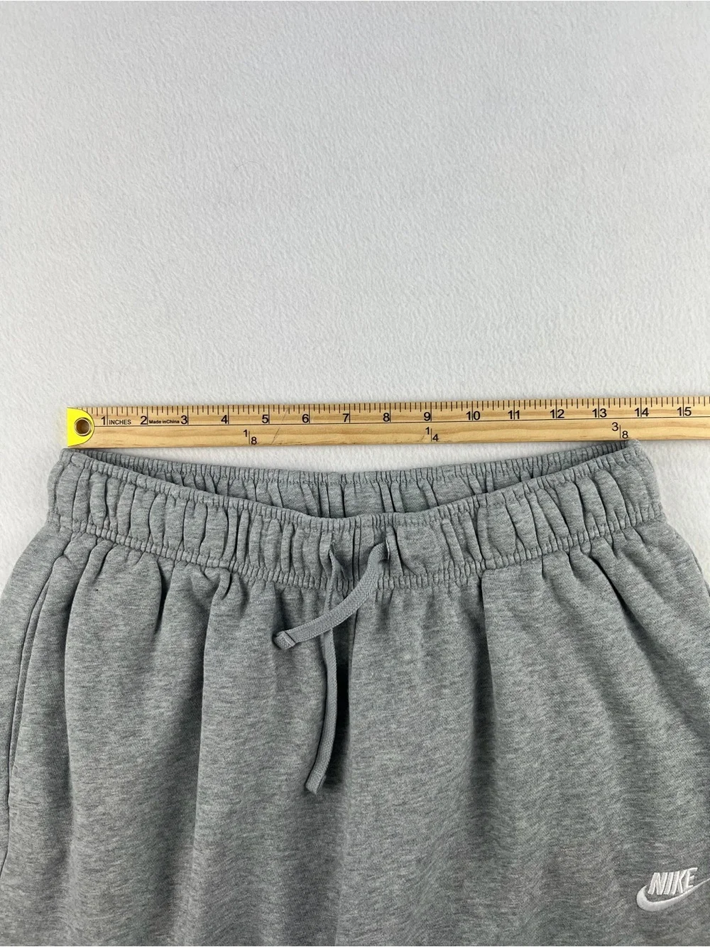 Nike Sportswear Club Fleece Sweatpants Joggers Heather Gray Mens Size M